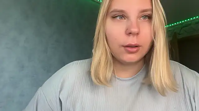 Thalia  Star online show from October 21, 9:24 am