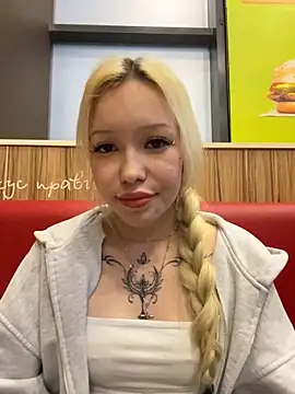 babydolll online show from November 23, 1:35 pm