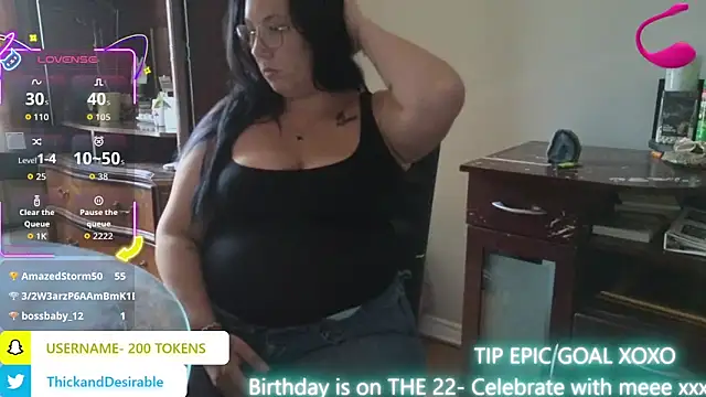 ThickGirlsDoItBetter online show from September 16, 7:33 pm