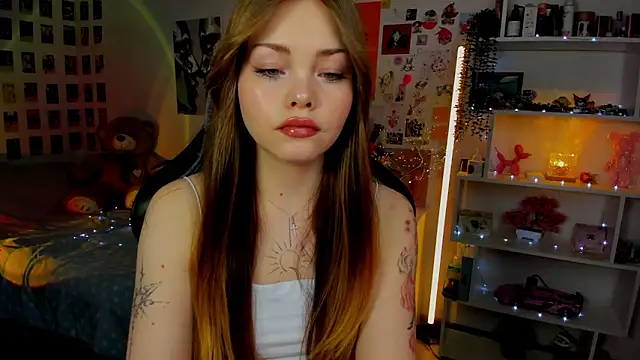 AkiraKatsu online show from December 21, 11:25 am