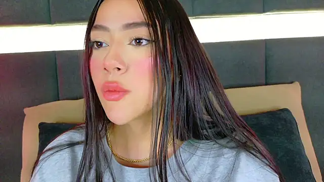 nicolle pierce online show from October 27, 2:34 pm