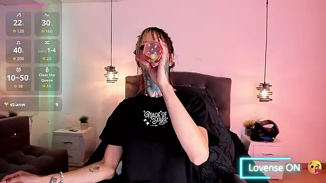 anne parker online show from October 9, 2:43 pm