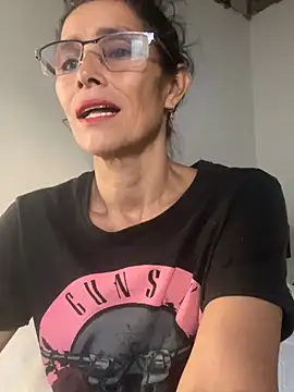 MireyaTorresGu online show from July 7, 1:14 pm