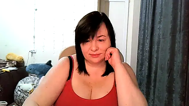 EmiliaLooo online show from November 10, 4:29 am