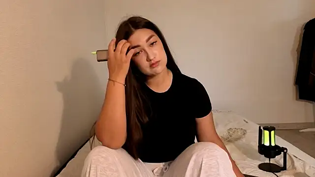 Aria Blisss online show from July 20, 1:19 am