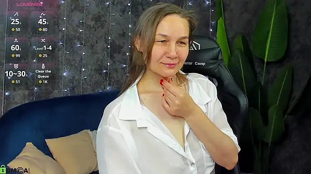 Lillian White online show from February 7, 12:58 am