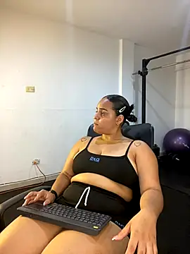 Violetrousse online show from September 17, 7:01 pm