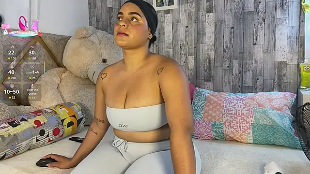 Violetrousse online show from October 23, 8:26 pm