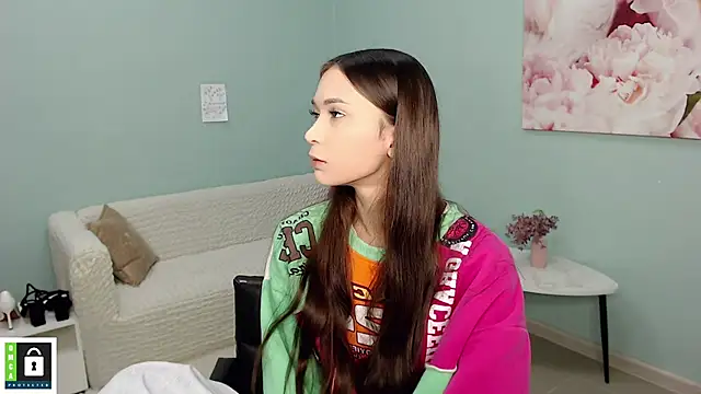 AmyJonas online show from November 12, 5:27 am