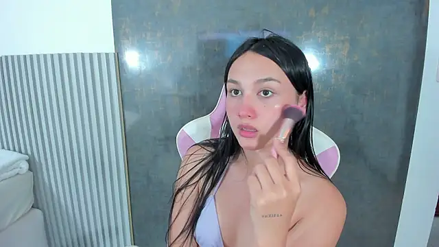 lana boomer online show from January 31, 7:11 pm