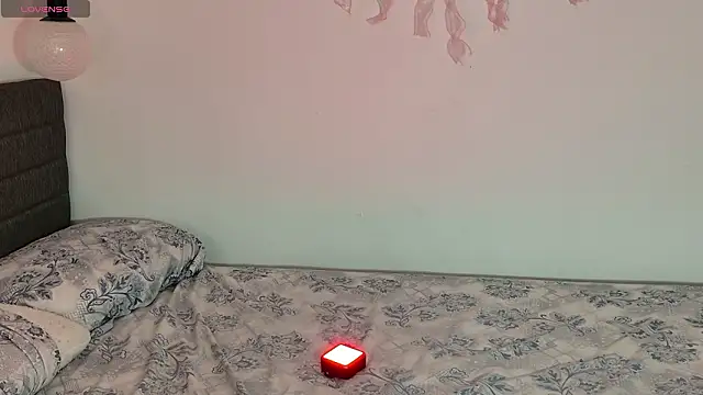 cutehanna1 online show from March 13, 11:50 pm