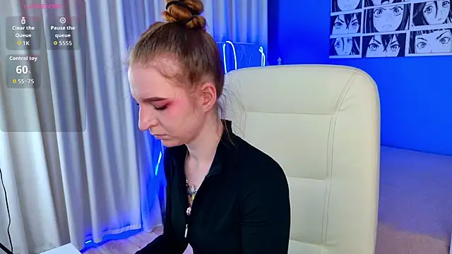 VioletShine online show from February 3, 1:49 pm