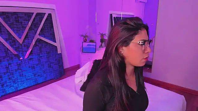 Jonness Isa  online show from February 5, 1:36 pm