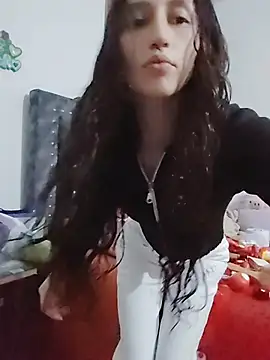 Queenjenn   online show from June 30, 11:48 pm
