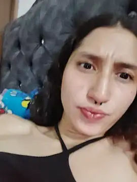 Queenjenn   online show from June 7, 1:56 am