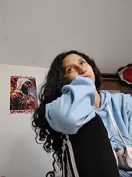 Queenjenn   online show from June 2, 7:53 am