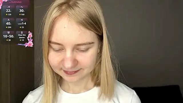 OdelinaFicken online show from March 10, 7:45 am