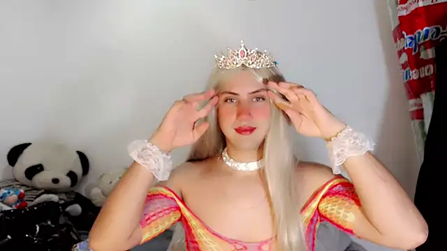 Snapshot of Oxana-Novikov chatting on September 24, 11:04 pm Oxana-Novikov online show from September 24, 11:04 pm