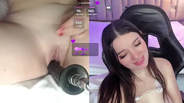 Snapshot of OliviaHalley chatting on October 9, 3:27 pm OliviaHalley online show from October 9, 3:27 pm