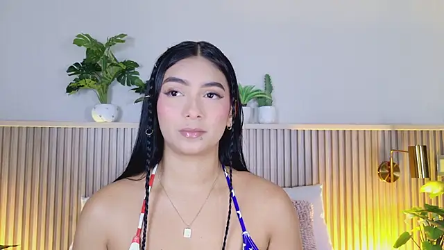 MeganCruzGB online show from June 18, 12:32 pm