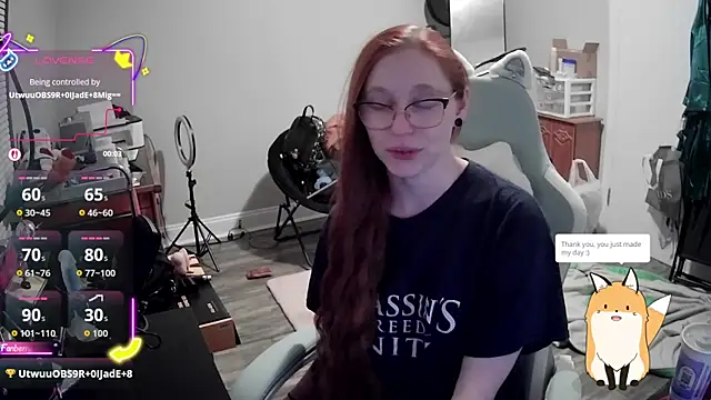 Snapshot of LilyFoxxx chatting on September 26, 3:37 am LilyFoxxx online show from September 26, 3:37 am