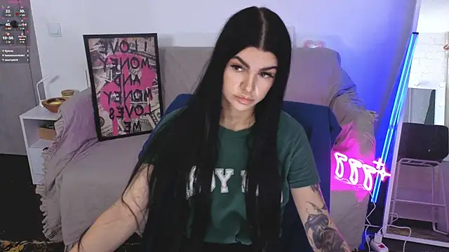 Tiffany lab online show from October 29, 1:37 pm