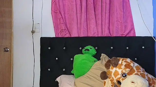 Sweet xuee18 online show from July 29, 11:38 pm
