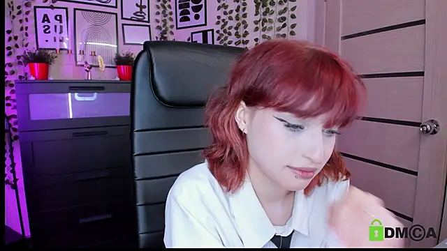 ElizaNik  online show from July 15, 9:41 pm