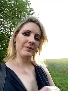 NoraNoxx online show from June 24, 7:24 pm