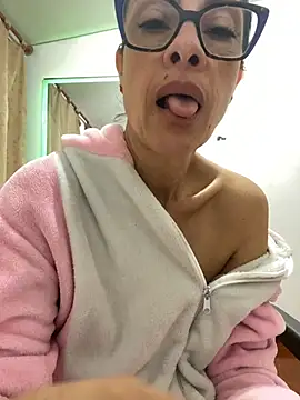 Goddess-Love- online show from July 6, 9:25 am
