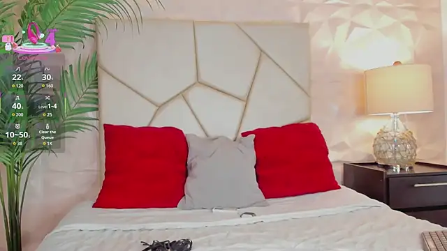Snapshot of Valery_Diamond chatting on September 19, 11:48 pm Valery Diamond online show from September 19, 11:48 pm