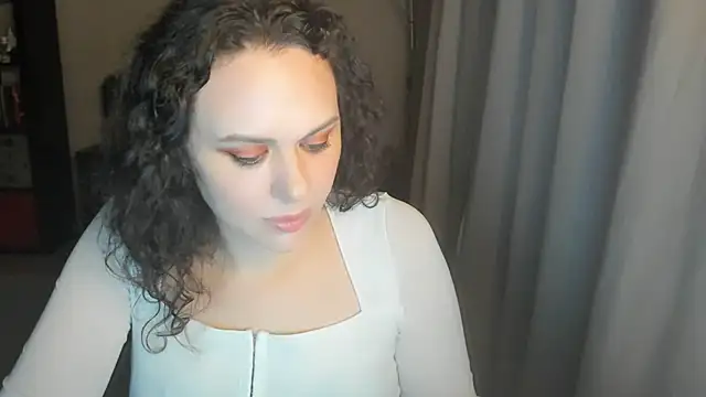MollyCheiz online show from July 2, 1:49 am