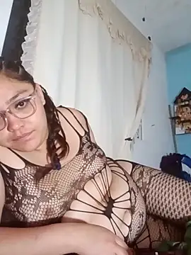 patynalgona online show from April 15, 11:22 am