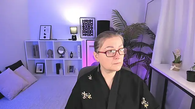 AlexandraKind online show from March 15, 8:22 pm