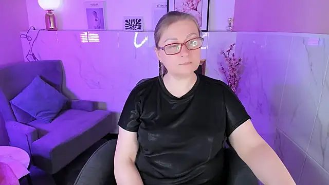 AlexandraKind online show from March 11, 8:44 pm