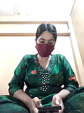 Magical Girl- online show from September 16, 6:10 am