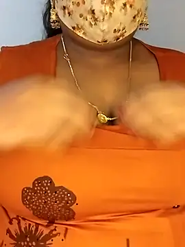 Sexy Radhikaa online show from April 29, 5:30 pm