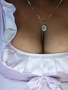 Sexy Radhikaa online show from June 6, 10:43 am