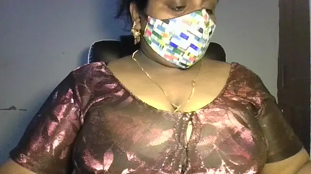 Sexy Radhikaa online show from August 3, 2:26 am