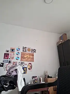 GoddessCarrie online show from October 14, 4:42 pm