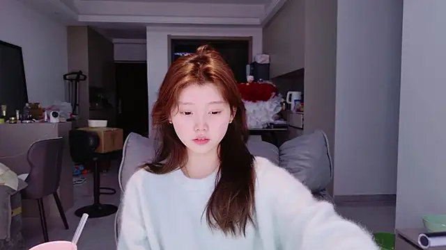 yang-yang-yang online show from February 16, 2:39 pm