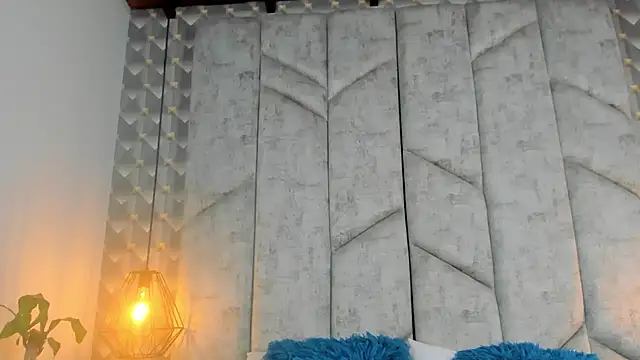 AshleyHill2 online show from March 11, 5:55 am