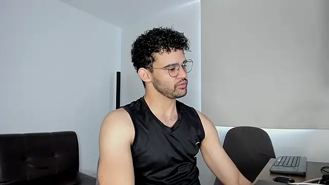 andrewChris  online show from October 24, 3:30 pm