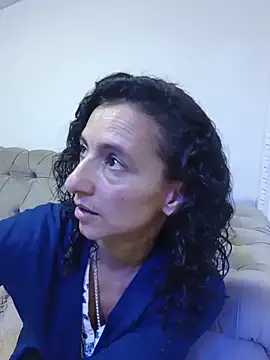 AriannaRussell  online show from June 20, 1:03 pm