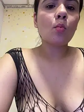 Leyna Kenet online show from May 14, 3:34 am