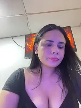 Leyna Kenet online show from May 1, 10:02 pm