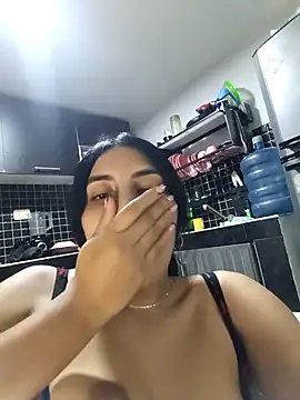 Snapshot of bigasssweet_2 chatting on October 4, 1:22 am bigasssweet 2 online show from October 4, 1:22 am