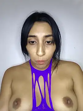 Snapshot of bigasssweet_2 chatting on September 28, 2:51 am bigasssweet 2 online show from September 28, 2:51 am