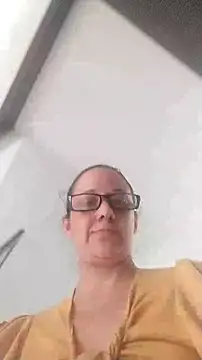 nicolle milf1978 online show from October 11, 2:20 pm