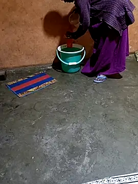 tammy-lisha online show from December 18, 4:01 pm